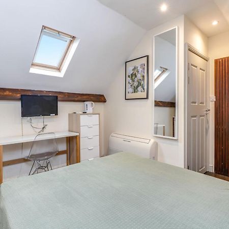 Quiet Double Studio Flat Apartamento Londres Exterior foto
